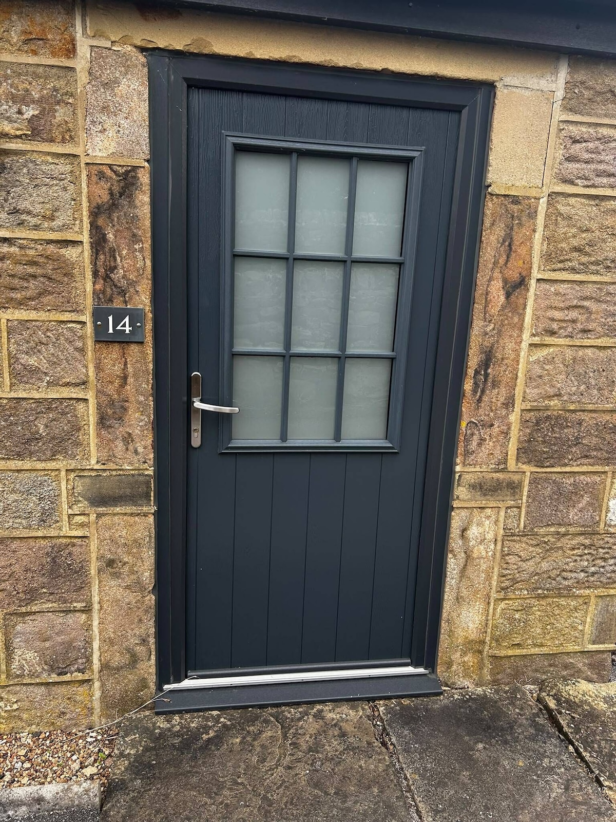 Private courtyard entrance to a guest room